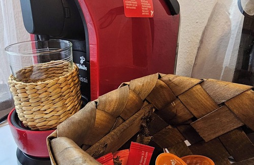 Elberfeld-Mitte Apartment | City Center Comfort - Cozy, Fully Equipped 3-Room Apartment Near Main Station