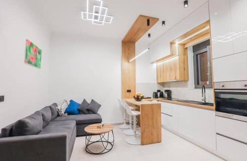 Rhodes Apartment | City Compass Luxury Suites (Butterflies Valley)