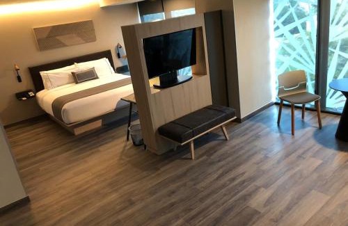 Zona Paseo Montejo Hotel | City Express Plus by Marriott Merida