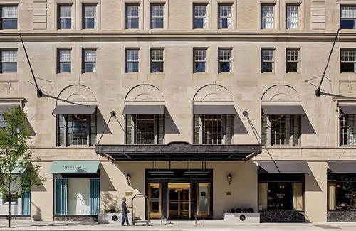 Back Bay East Hotel | City View King At The Newbury Boston!