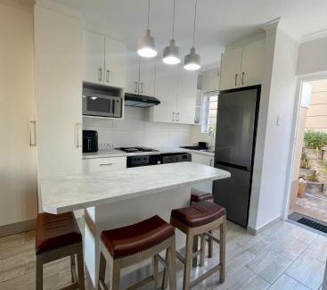 Marina Martinique House | Claptons Cottage 12