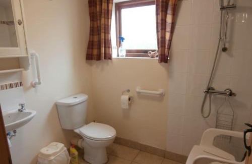 Louth House | Clares Cosy Cottage