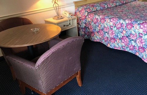 Waynesboro Hotel | Claridge Inn