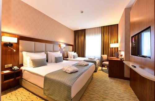 Mahmutbey Hotel | Clarion Hotel Istanbul Mahmutbey