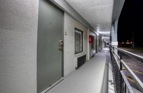 Decatur Hotel | Clarion Pointe Decatur Downtown