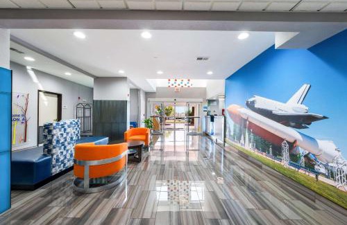 Madison Hotel | Clarion Pointe Madison-Huntsville