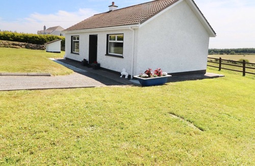 Dungarvan House | CLASH-BRACK, pet friendly in Dungarvan, County Waterford