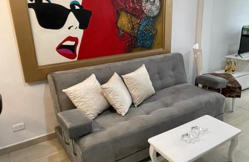 Cali Apartment | Classic & Comfy Private Apartment 301