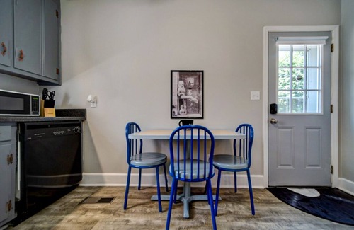 Murfreesboro Apartment | Classic Country Condo 30 mi to Nashville at 1/3 the price!