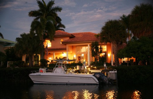 Coury House | Classic house in the BEST KCB location - Immediate access to open ocean and bay