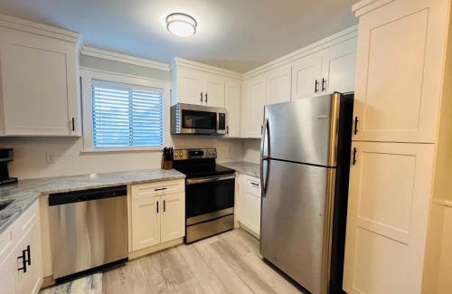 Palmetto Dunes Apartment | Classy Coastal - Boardwalk to the Beach, 3 pools, Tennis