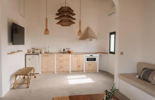 Es Palmer House | Claudia by Nura