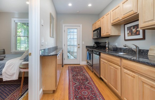 Telegraph Hill Apartment | Clean and convenient w/patio! Walk to Boston highlights!