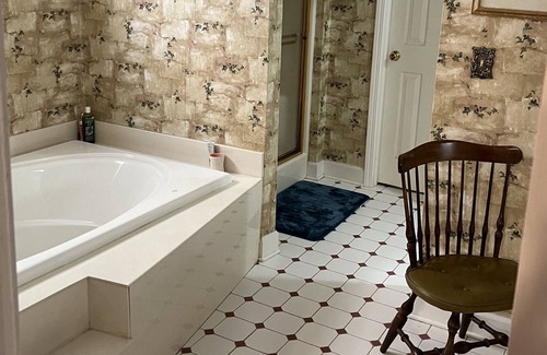 Saltillo House | Clean and cozy. Only minutes to City of Tupelo.