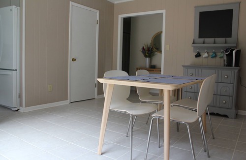 Tallahassee House | Clean and open 3bd/2ba in a quiet close-in neighborhood