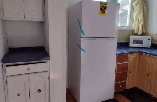 Northwoods House | Clean and Quiet 3-bedroom house for NON-Smokers only