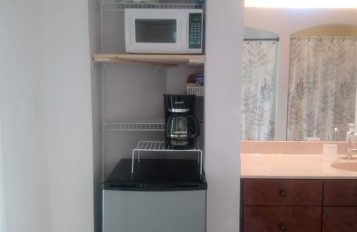 Fellowship House | CLEAN, COMFORTABLE, FULLY PRIVATE UNIT IN GATED COMMUNITY