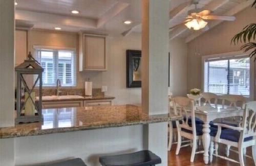 Corona del Mar Condo | Clean & Highly Rated - Close to CDM Beach/Village, A/C&Garage