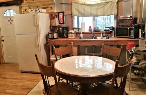 Ozone Cabin | Clear View Retreat: Cabins in the woods near Obed, Catoosa, Crossville, & more