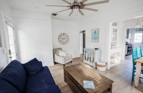 Bay Esplanade House | Clearwater Beach Bungalow Just a few steps from the sand! Private pool!