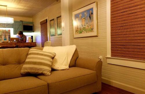 Clemson House | Clemson Memorabilia House Frank Howard III Home