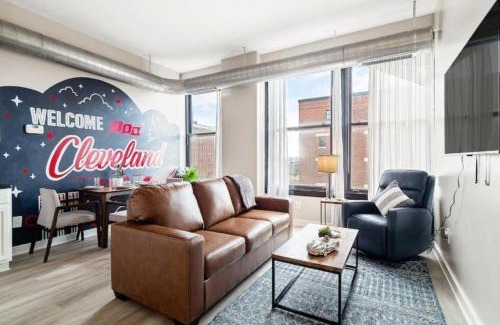 Downtown Cleveland Apartment | Cleveland Vibes - Modern 2 BDR Apartment Downtown