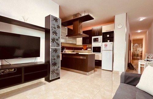 Vecindario Apartment | Click & Guest - Dulul Sueño