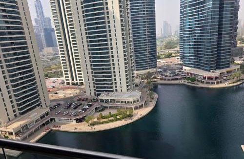 Jumeirah Lake Towers Apartment | Click Stay - JLT - Entire Studio & Balcony Lakes view Apartment -AM