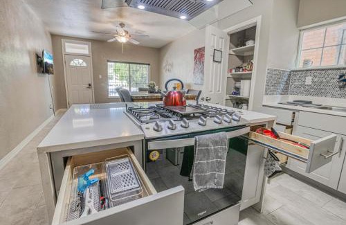 Downtown El Paso Apartment | Close to All, Restful Duplex A in Downtown, UTEP, Hospitals