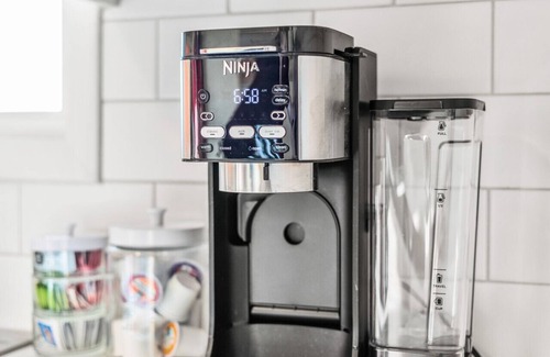 Ozark House | Close to all that Ozark has to offer!