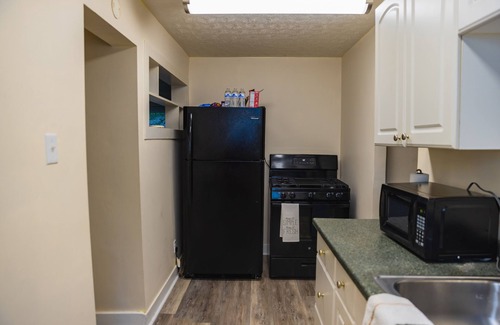 Camp Taylor House | Close to Everything in Louisville!