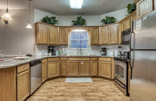 Pigeon Forge Cottage | Close to Pigeon Forge one story City Night time Views-Hot tub-Foosball table