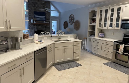 Heritage Woods House | Close to the the beach!