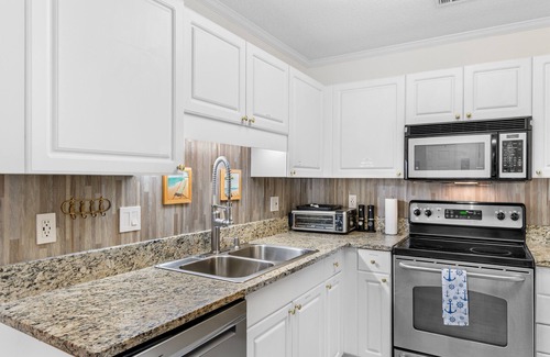 Vaught Condo | Close2Beach and Activities!