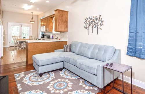 Columbus House | Closest Historic BnB to Ft Moore-Americana Cottage