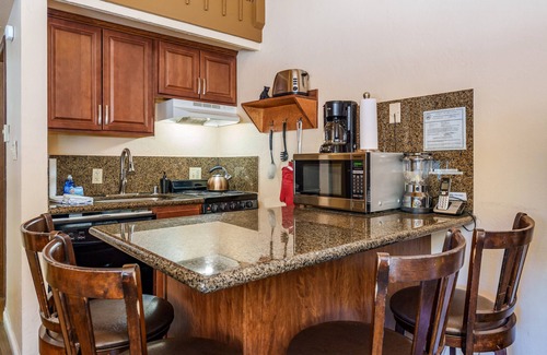 Yosemite National Park Condo | Clouds Rest, Warm Studio Plus Loft for 4!