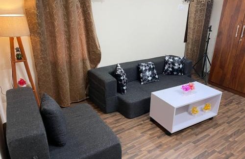 Shimla Apartment | Cloudscape Cottage