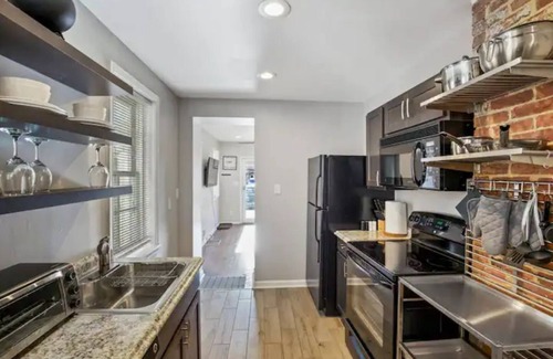 Downtown Baltimore House | Co's Corner