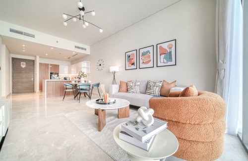 Dubai Maritime City Apartment | Coastal 1BR at The Anwa By Omniyat Dubai Maritime City by Deluxe Holiday Homes