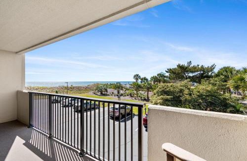 Litchfield by the Sea House | Coastal Charm 3BR Condo with Resort Amenities