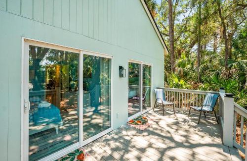 Blue Heron Lake House | Coastal Comfort at 101 Sea Otter - Fripp Island Retreat