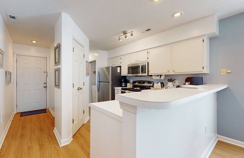 Carolina Forest Condo | Coastal condo with waterway views from balcony