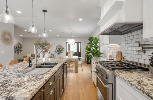 South of Conant House | Coastal Dream Heated Pool Near Beach and Disney