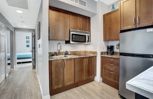 Boynton Beach Condo | Coastal Key Suite - Casa Costa 406N, Pools, Jacuzzi, Beach & Dog Friendly