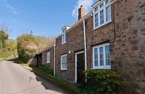 West Quantoxhead Cottage | Coastal /Moor Views