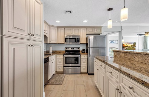 Garden City Resort | Coastal Oceanfront Comfort: 3 BR Oceanfront, Pools, Beautiful Views