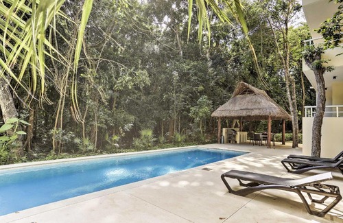 Akumal Apartment | Coastal Resort Condo with Balcony - Walk to Beach!