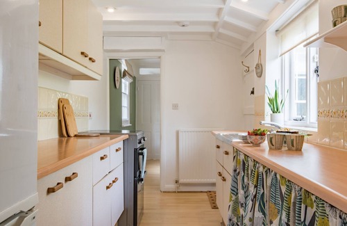 Deal House | Coastal retreat on the beach in Kingsdown, near Deal