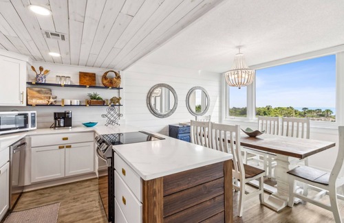 Fernandina Beach Condo | Coastal Vibes and Oceanfront Views