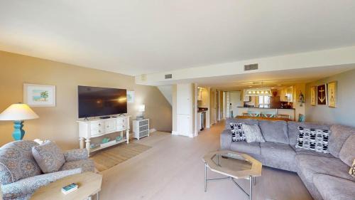 Litchfield by the Sea House | CoastalRetreat Beachfront 3BR Litchfield By theSea